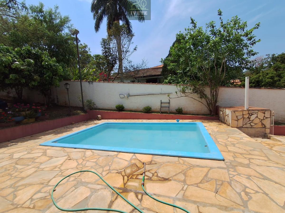 Casa à venda, com 2 quartos, 134m² - Ivete San Imóveis