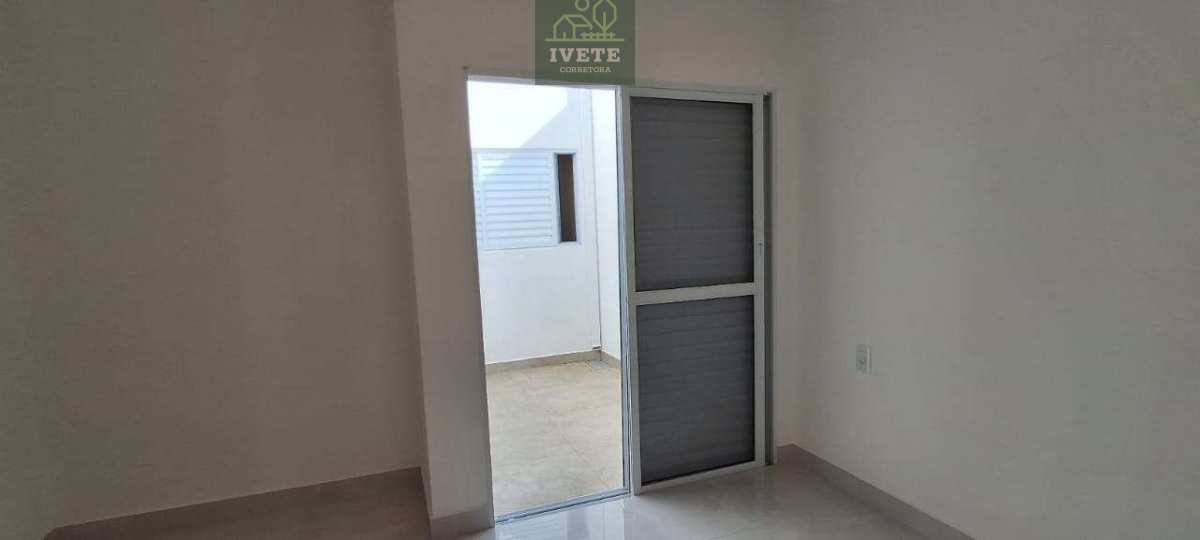 Casa moderna, aconchegante - Ivete San Imóveis