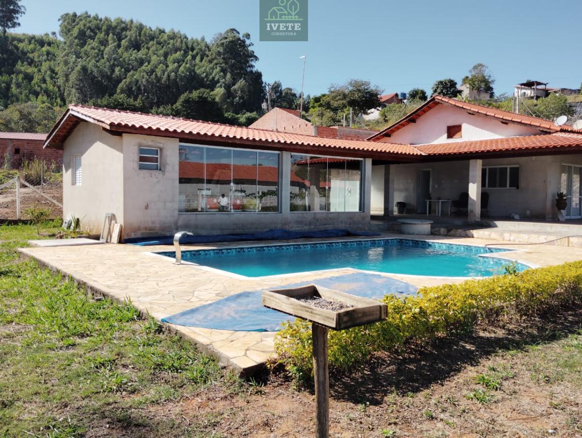 Chácara com 3 quartos, 180m², à venda em Socorro - Ivete San Imóveis