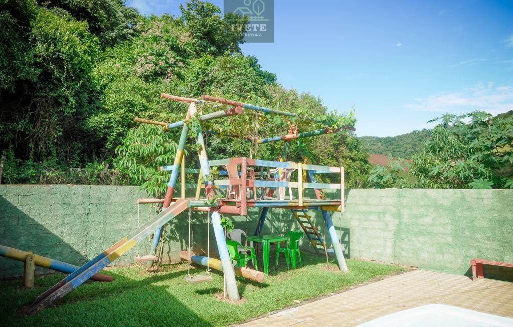 Chácara de Luxo nos Cardosos - Socorro, SP: Seu Refúgio de Sonho na Natureza - Ivete San Imóveis