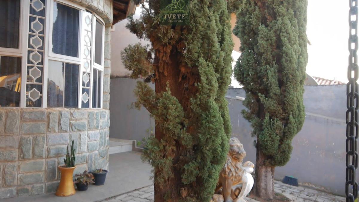 OPORTUNIDADE DE CASA EM SOCORRO BAIRRO EXCELENTE PADRÃO - Ivete San Imóveis