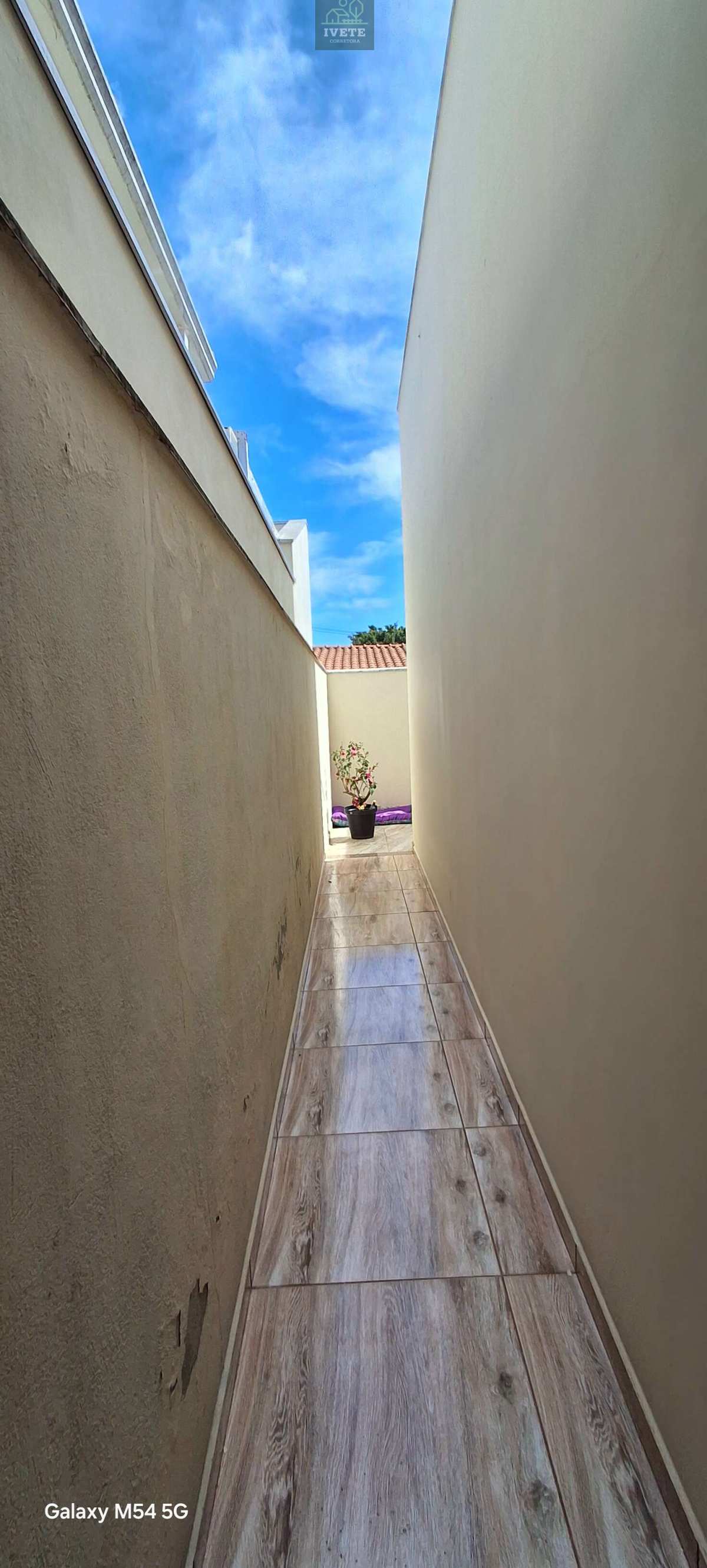 🏠Oportunidade em nova Pinhalzinho casa excelente - Ivete San Imóveis