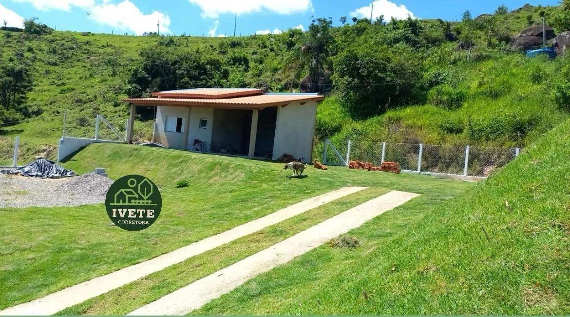 Oportunidade Única! Casa nas Lavras de Cima em Socorro - SP - Ivete San Imóveis