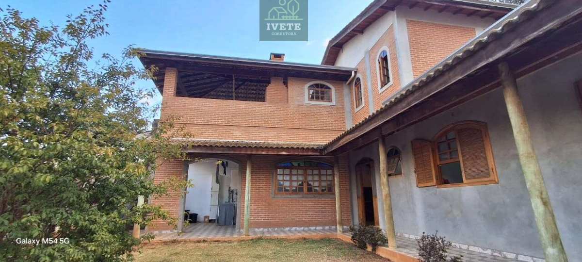 🏡 Ótima casa em Socorro-SP - Ivete San Imóveis