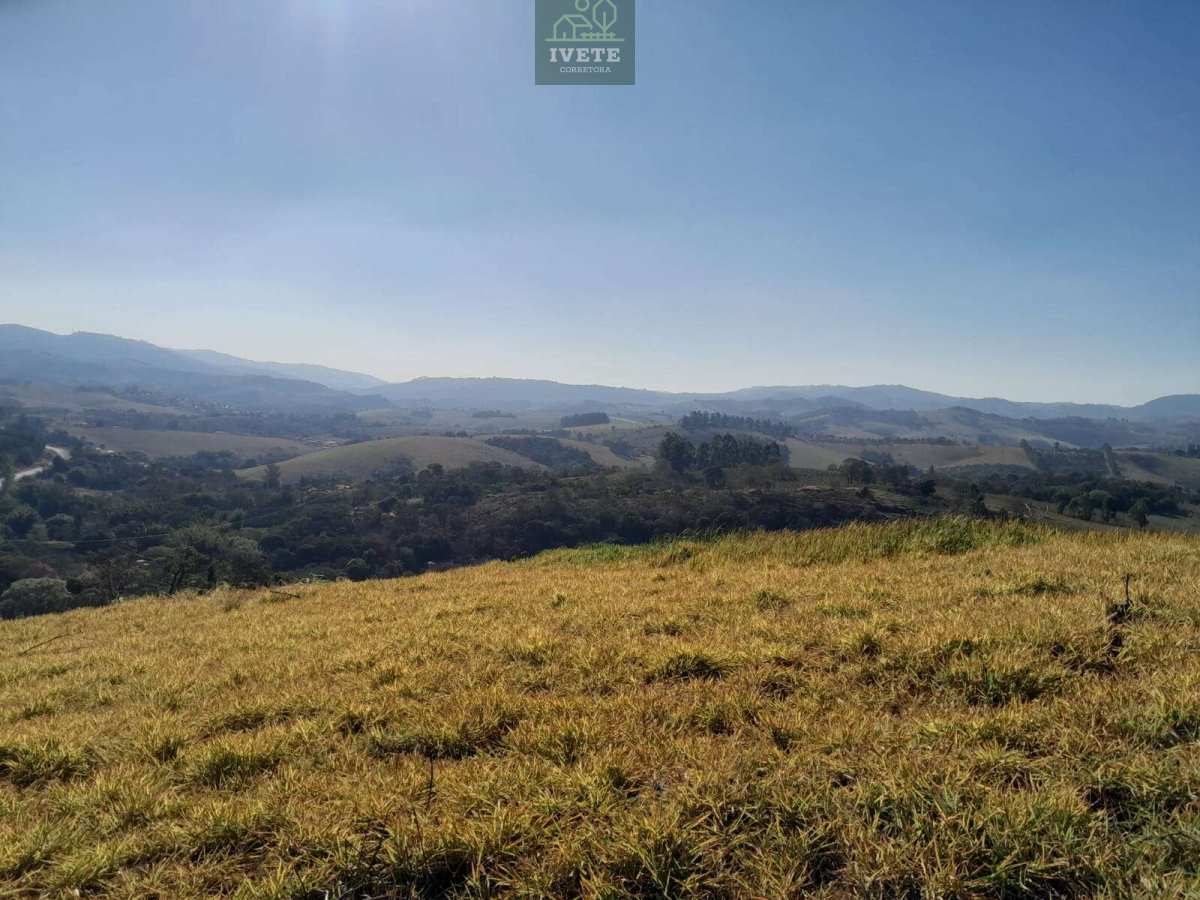🌳Terreno imperdível no Bairro do Livramento em Socorro-SP - Ivete San Imóveis
