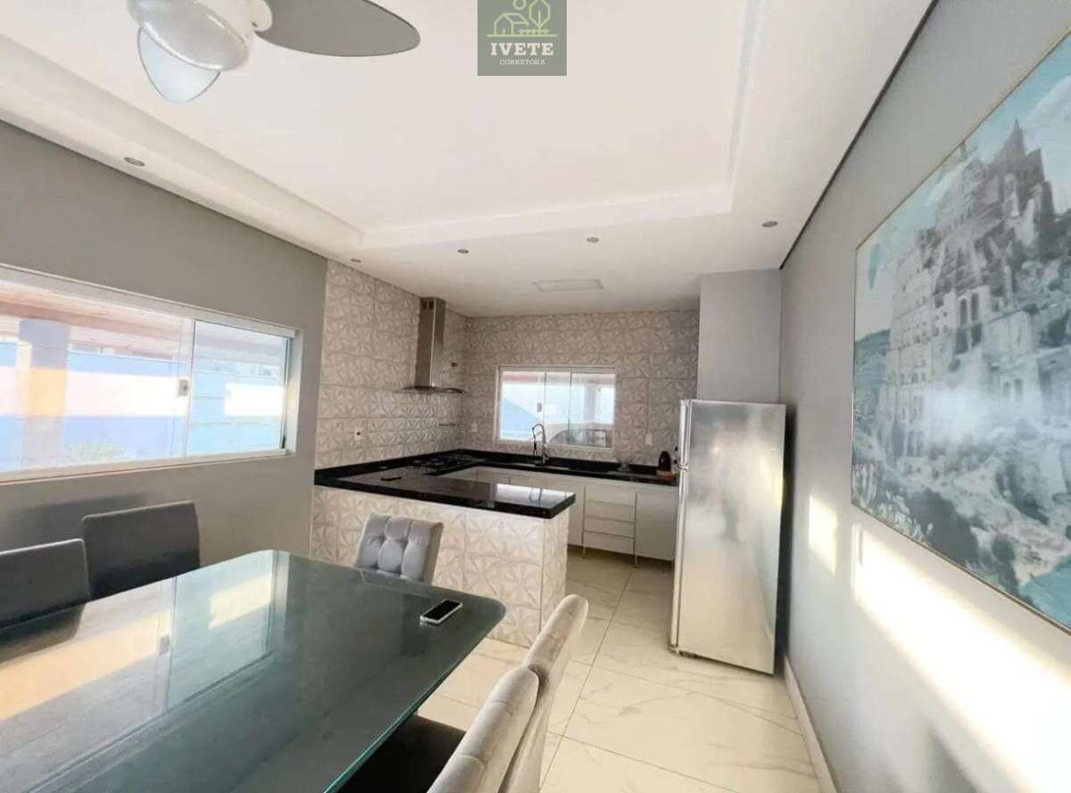 🏠VENDO AMPLA CASA COM LINDA VISTA PARA AS MONTANHAS NA CIDADE DE SOCORRO-SP!!⛰️ - Ivete San Imóveis